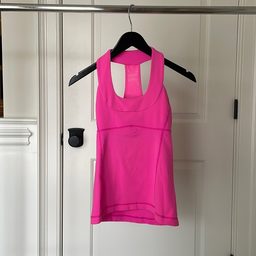 Lululemon scoop neck tank, size 4, hot pink